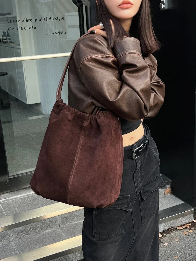 2025 Autumn Winter Simple Ruched Bucket Tote Coffee Color Matte Suede Cow Leather Women Handbag Rope Strap Shoulder Bag 241021