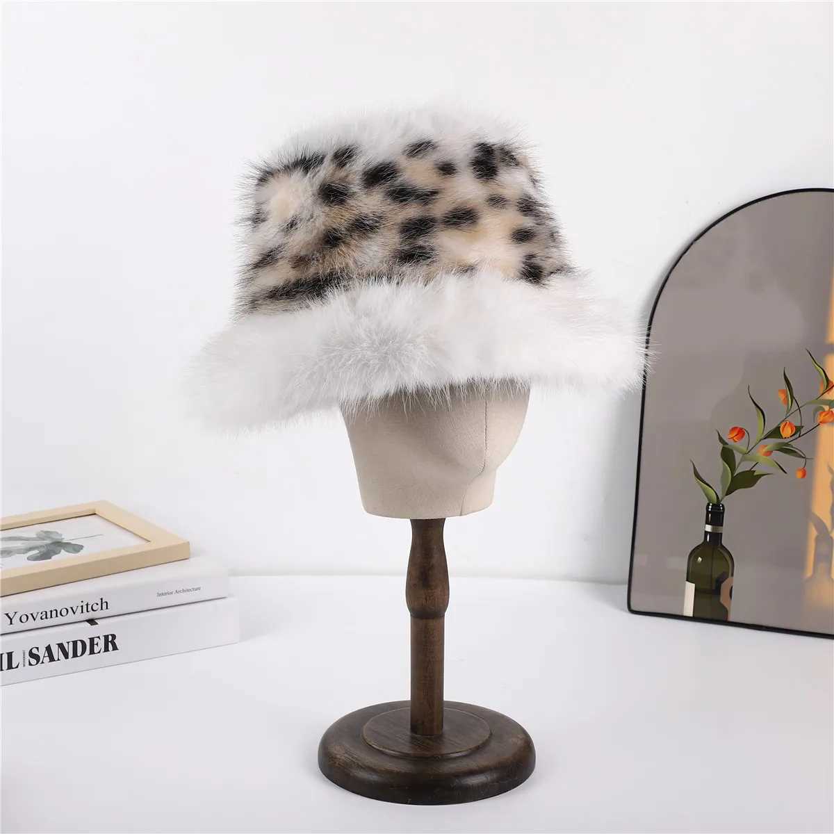 Wens fur bucket hat winter hat plush ear protection hat windproof and warm equipment fashionable Fem Panama hat X241023