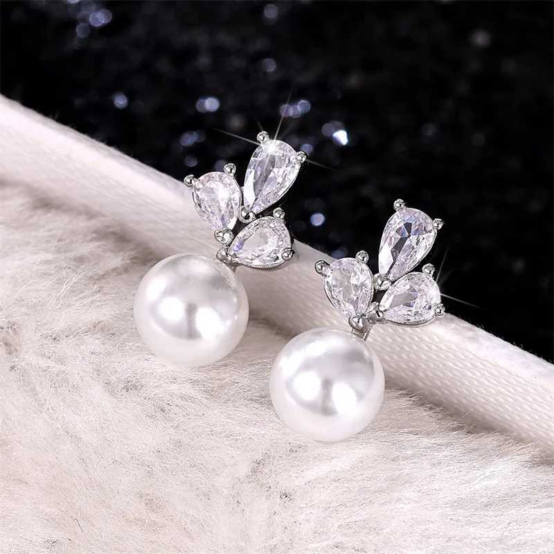 Huitan Dainty Simulated Pearl Earrings for Women with Sparkling Cubic Zirconia Exquisite Womens Earrings Elegant Daily Wear Jewelry W241023