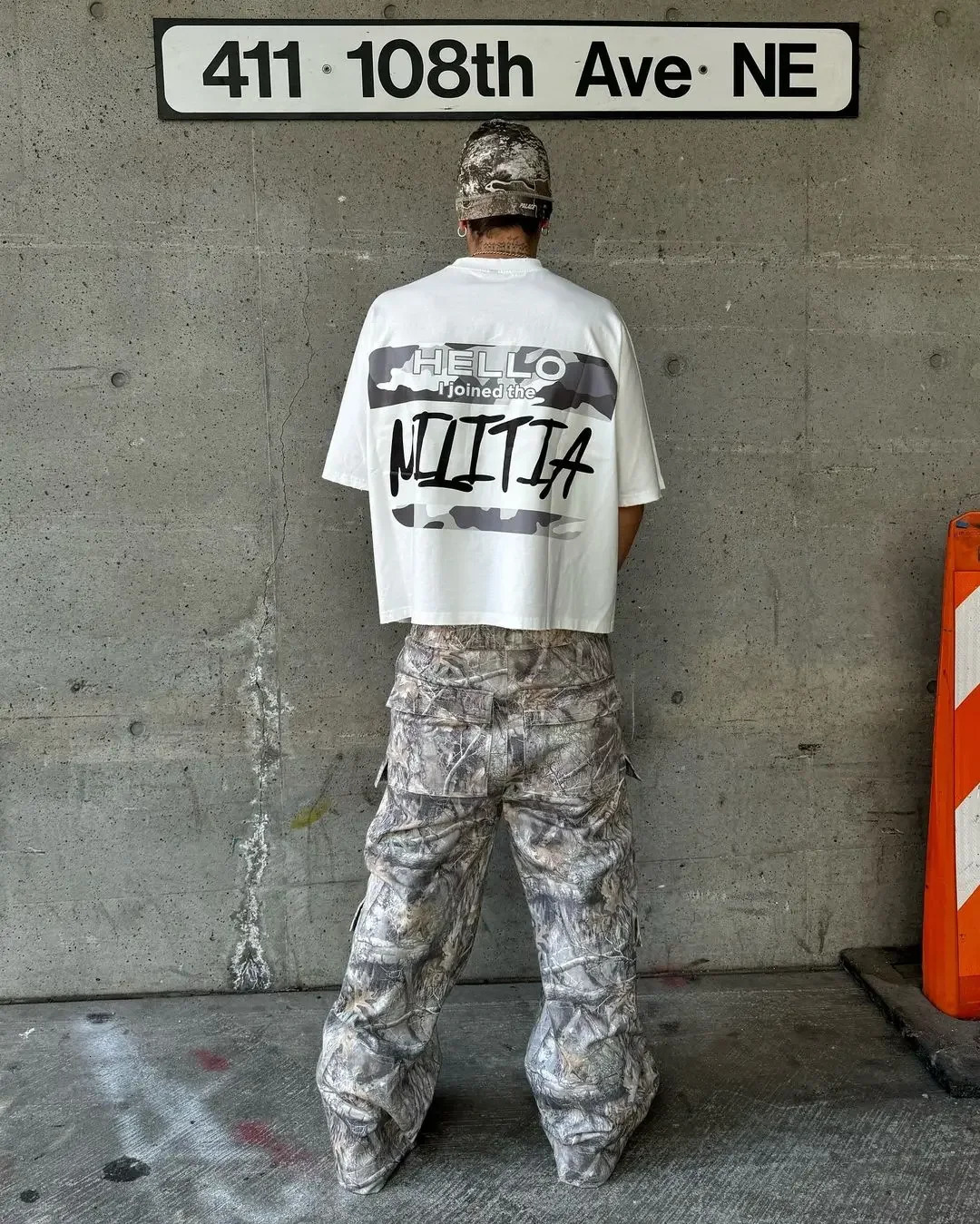 Fashionable multi pocket camouflage cargo pants American retro straight leg loose casual pants Harajuku style hip-hop Y2K Trousers 241023