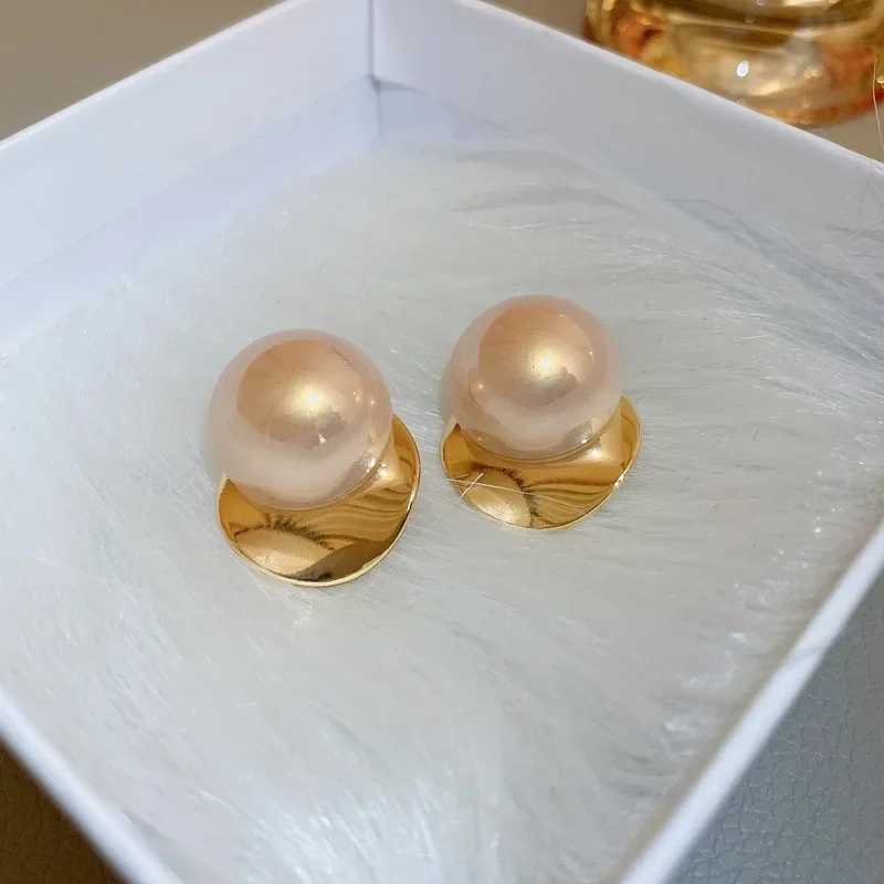 Pink Round Big Imitation Pearl Geometry Fold Disc Stud Earrings for Women Korean Fashion Cute Girl Jewelry AccessoriesX241023