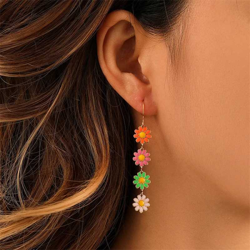 Korean Style Daisy Tulips Flowers Stud Earrings Oil Dropping Pearl Crystal Hoop Earring for Women Girls Pretty Jewelry GiftsX241023