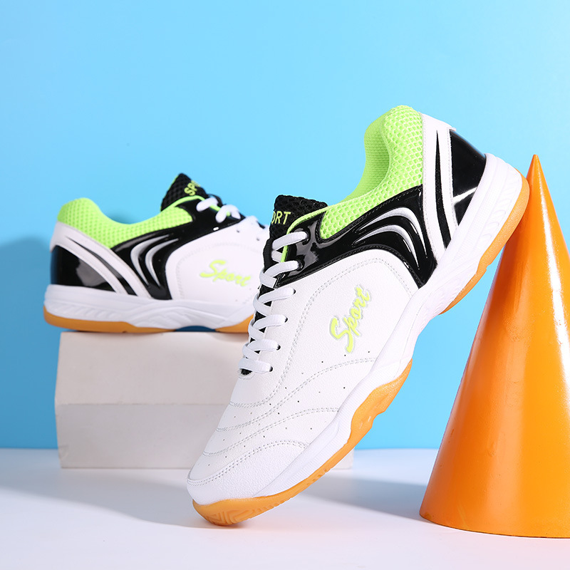 Badminton men, large size breathable and non slip volleyball, table tennis, professional training sports shoes for women