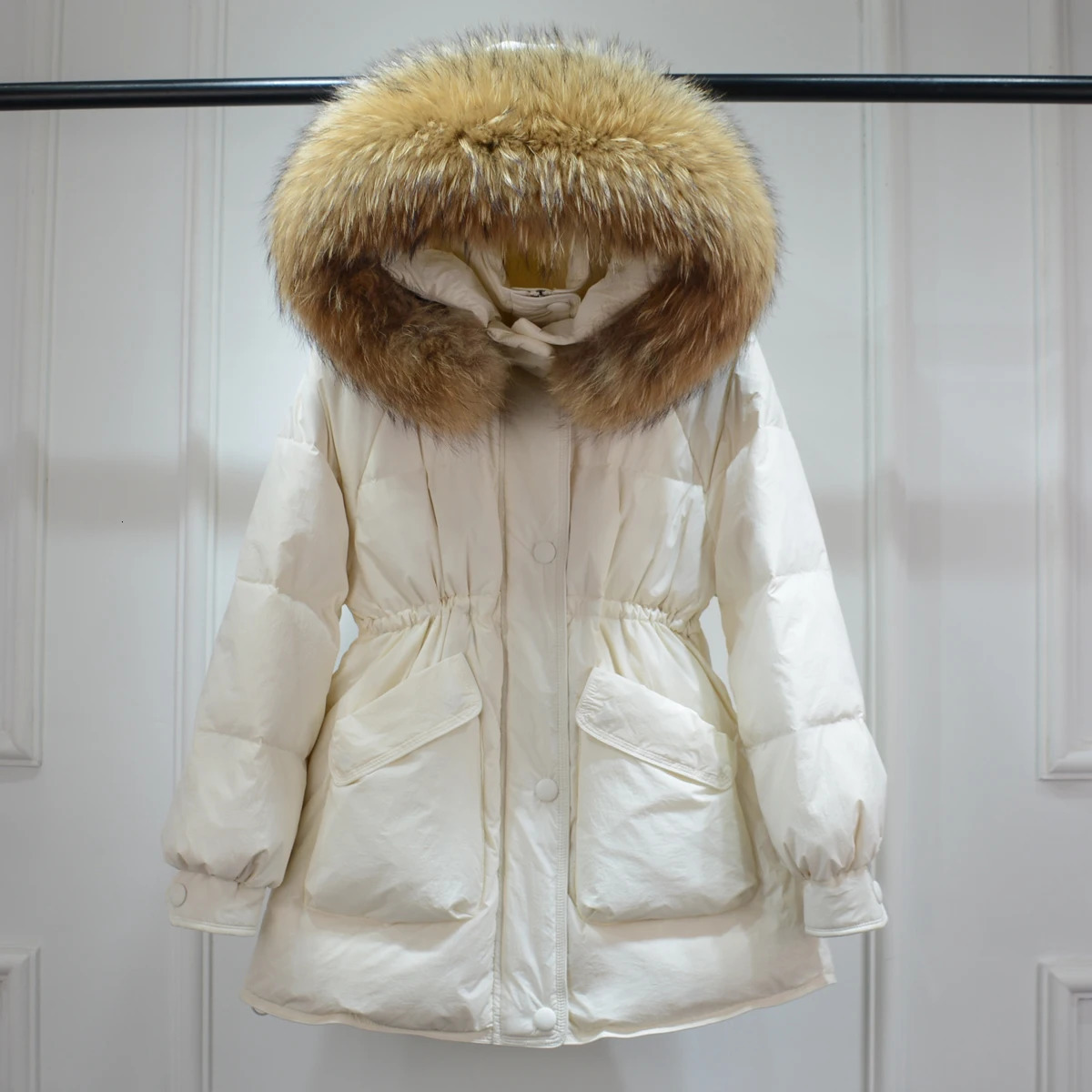 Winter Dazhen Raccoon Fur Hooded Duck Down Filled Jacket Womens Loose Waterproof Inflatable Jacket Thickened Warm and Soft Park 241023