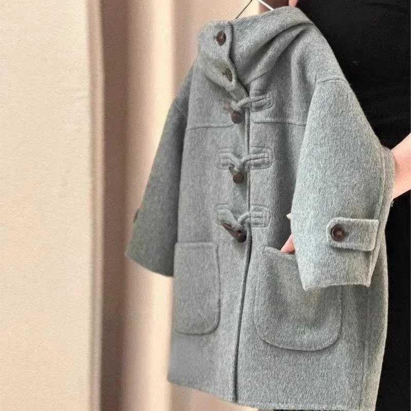 Thick winter fashionable wool coat Korean childrens long wool coat childrens baby clothing hooded W241023