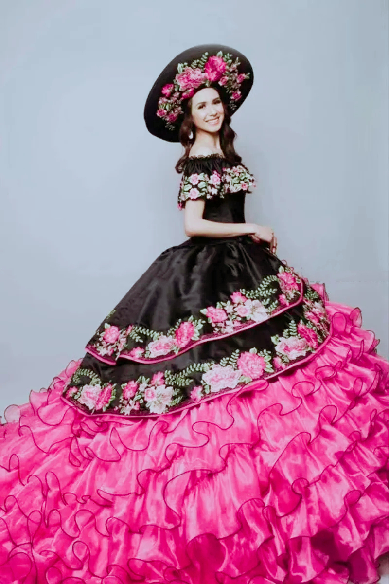 Gorgeous Embroidery Floral Quinceanera Dresses Off Shoulder Pluffy Ball Gown Prom Dress Tiered Hot Pink Organza Skirt Vestido 15 Anos