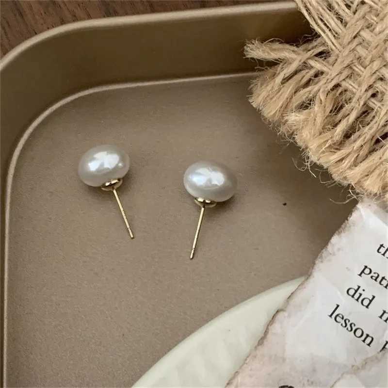 Korean Simple Exquisite White Pearl Stud Earrings For Women Girls Minimalist Ear Jewelry GiftsX241023