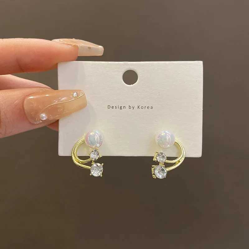 Korean Earrings Fashion Jewelry Cute Simulation Pearls Earrings Elegant Charm Earring for Women Stud Earrings WholesaleX241023