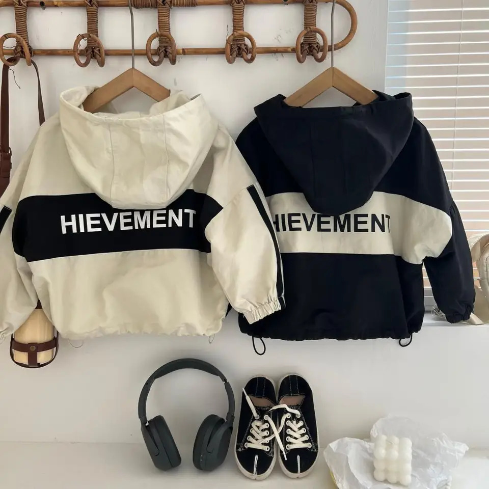 Teenagers girls childrens jackets spring and autumn thin boys baby fleas work zippers hooded casual letter jackets childrens windbreakers 2-11 years o