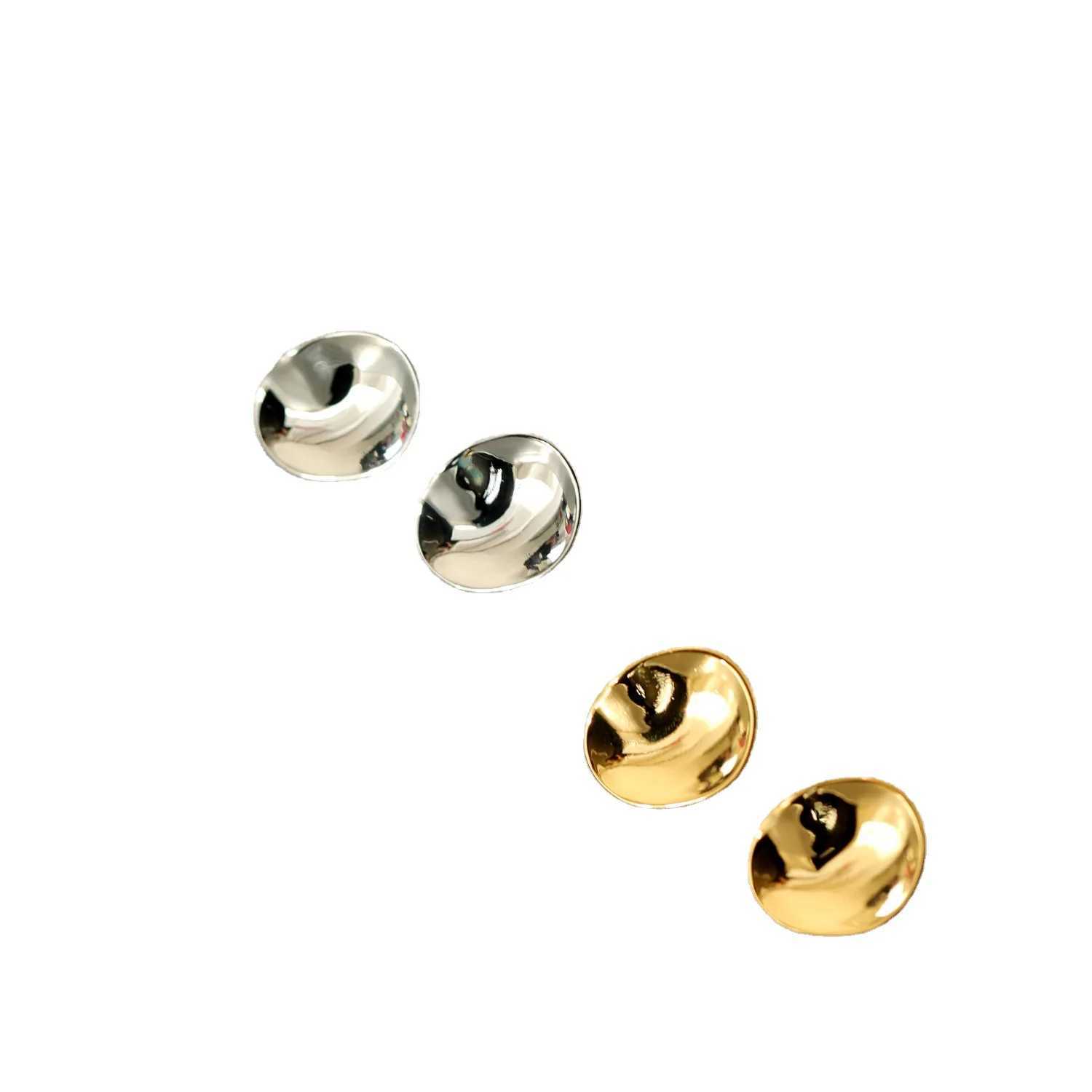 French niche design Heavy smooth irregular round earrings Geometric oval bright metal earringsX241023