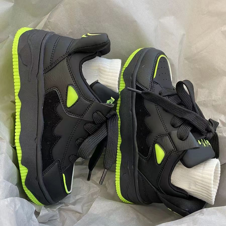 niche design personality men's and women's trend skateboard shoes