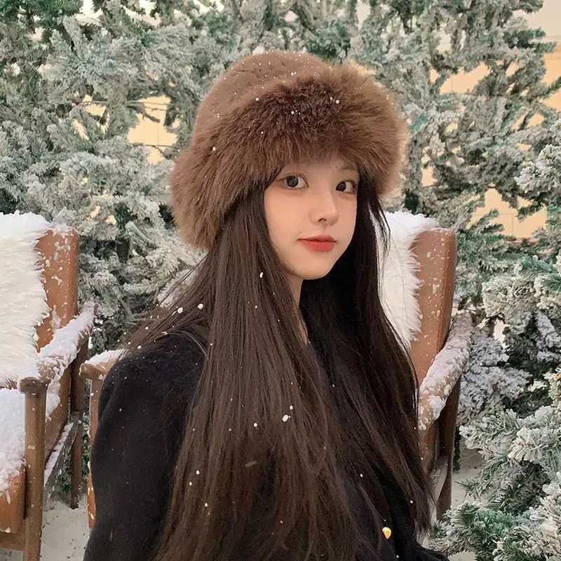 Winter plush fishermans hat used for warm and fluffy fur ear protection windproof and warm equipment fashionable Fem Panama Basin hat X241023
