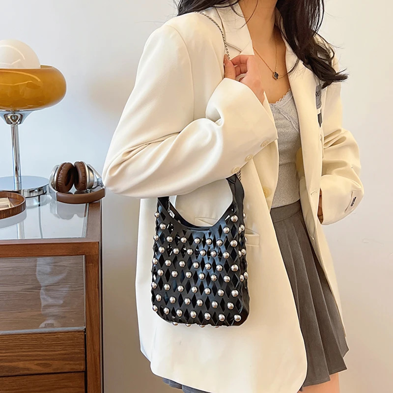 2 Pcsset Rivet n Bucket Crossbody Shoulder Bag Punk Style Pu Leather Handbag And Purse Black Brown bolsa feminina 241021