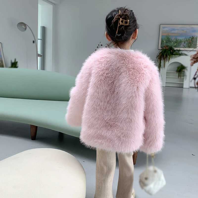 Winter childrens girls Coats trend simple sweet exquisite beautiful and youthful activities W241023