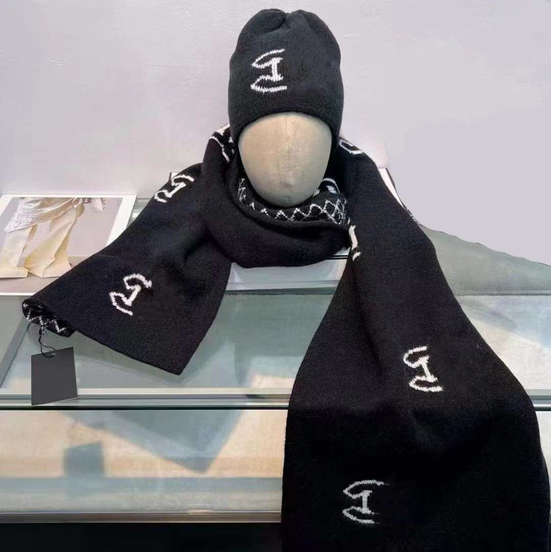 Women Scarf Hat 2 Piece Set For beanies Designer Men Caps Shl fashion Hats Scarves bonnet pour Wool Fashion Beanie Wrap Scarfs 5A quality J250818