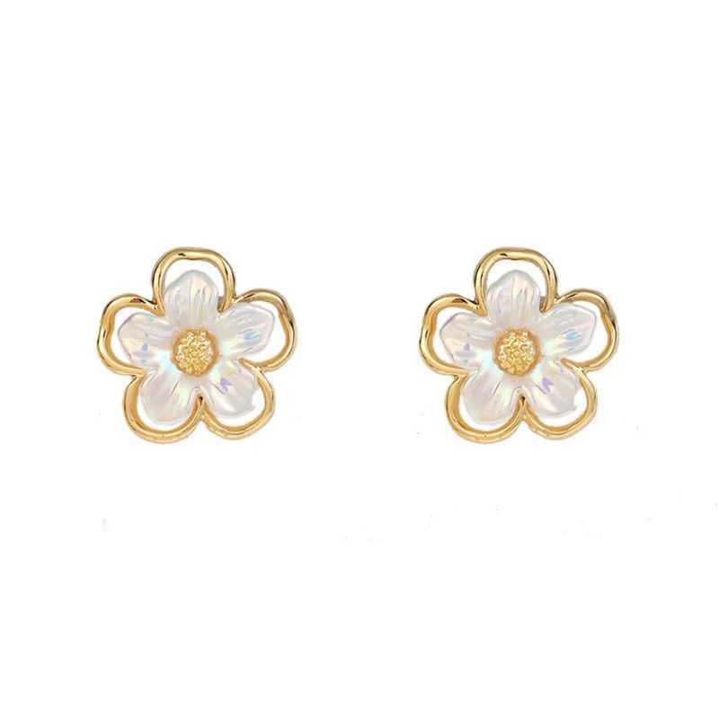 1Pair Korea Alloy Crystal Pearl Flower Stud Earrings For Women Fashion Earrings JewelryX241023