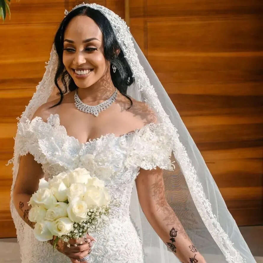 Wedding Dresses White Bridal Gowns Formal Mermaid Sweetheart Off-Shoulder Hand Made Wers Applique Beaded Ivory Zipper Lace Up Plus Size New Custom