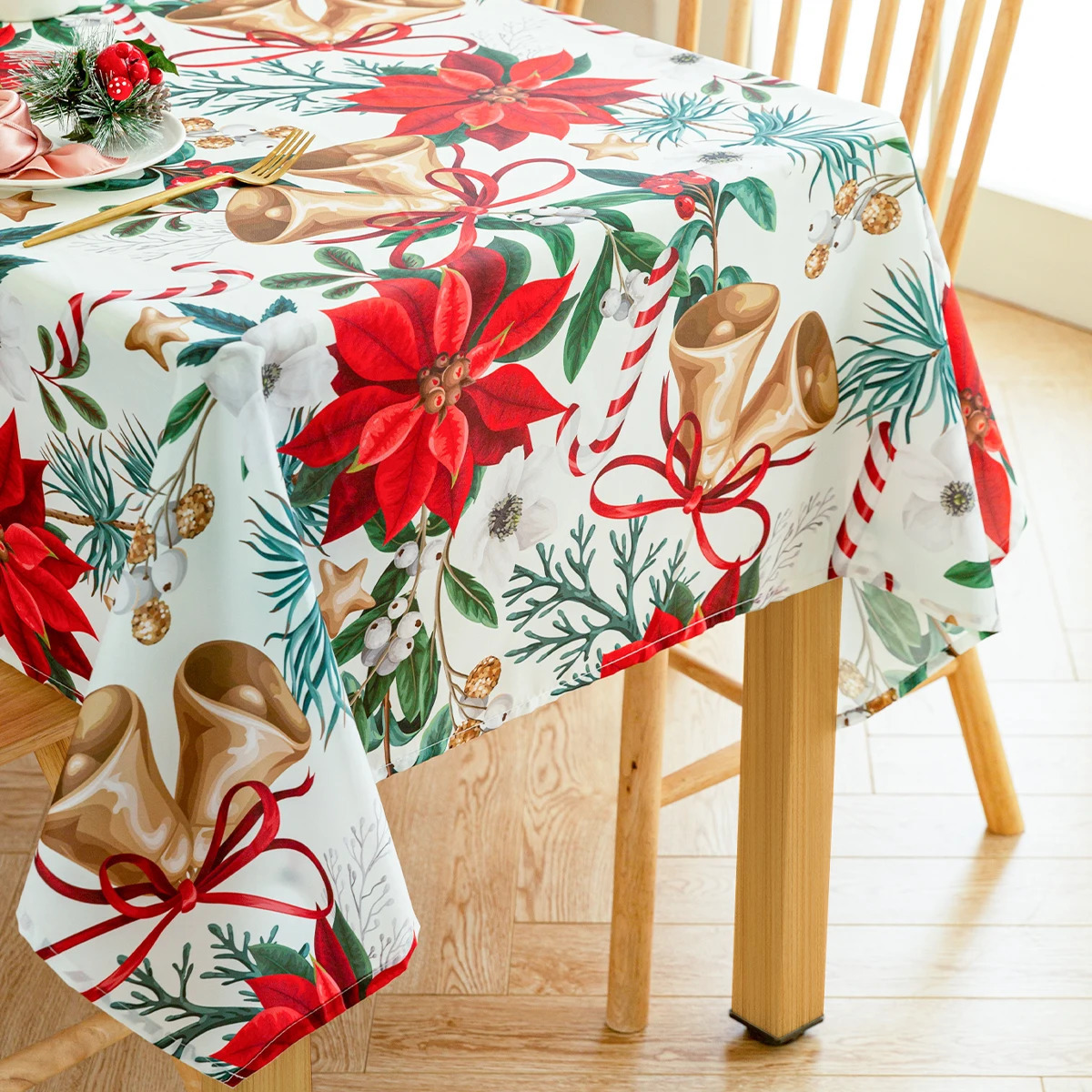 1 Christmas Golden Bell Table 241024