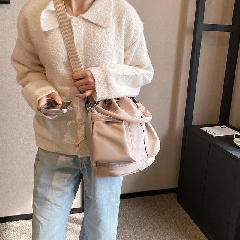 Casual Nylon Bucket Crossbody Bag Ladies Drawstring Multi Pocket Shoulder Korean Women Shopping Portable Purple Phone Purse 241021