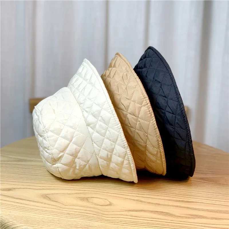 Winter warm thick flat bottomed bucket hat soft solid plush bucket hat mens warm flat topped Panama hat outdoor fishing hat X241023