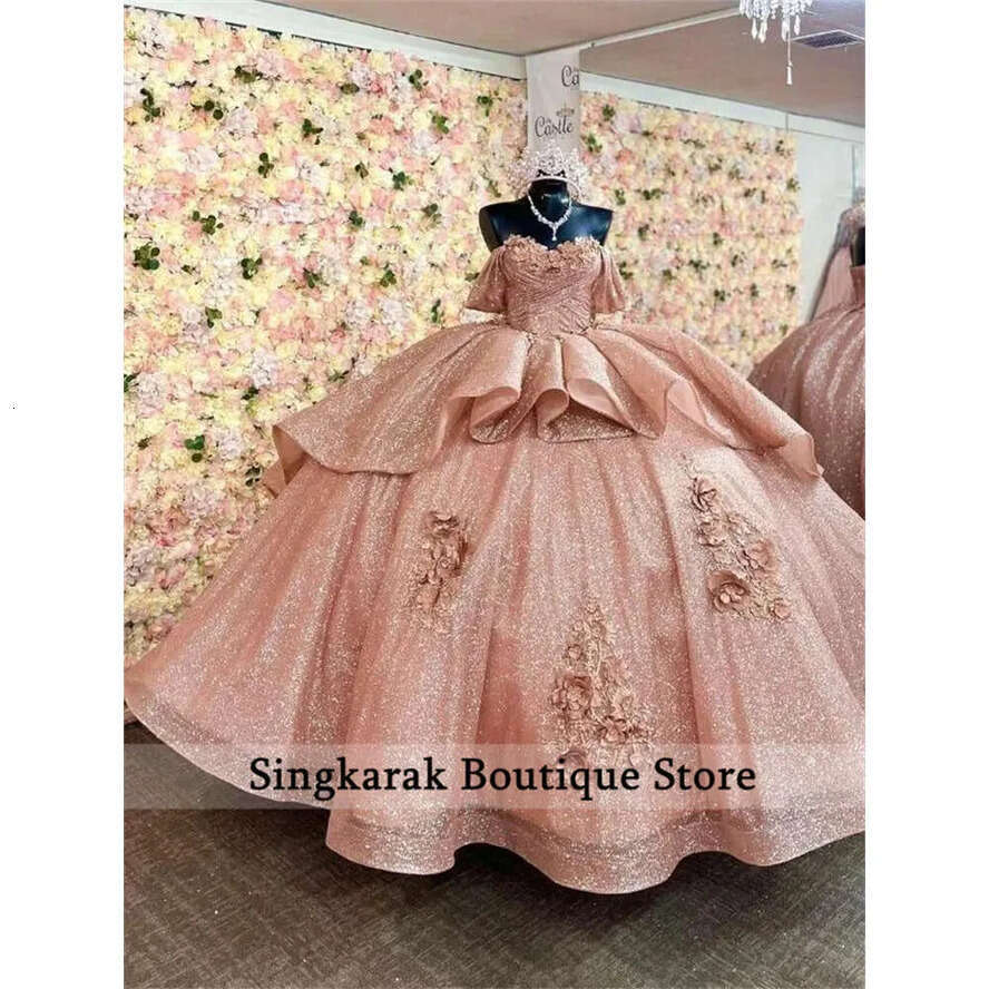2024 Rose Gold Quinceanera Dress Ball Gown Off The Shoulder Wers Appliques Beading Pageant Sweet 15 Party Wear Custom