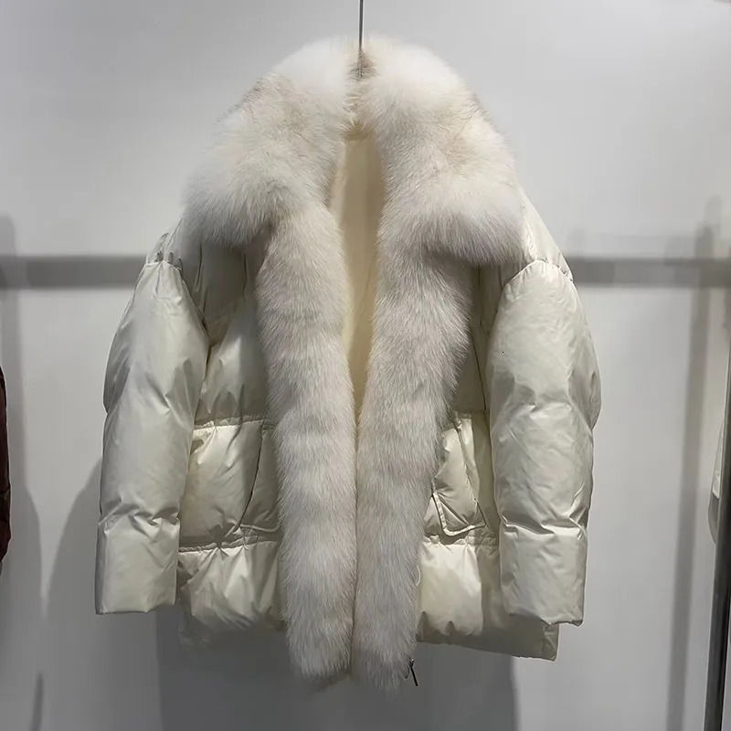 Winter fashion down jacket silver fox fur collar fluffy coat womens warm jacket goose down 241023