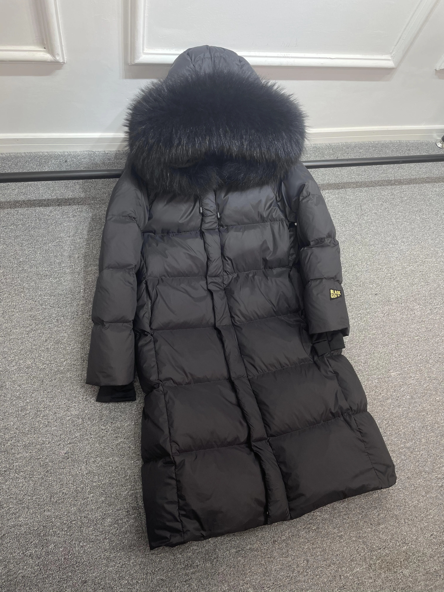 Lagabogy Winter Womens Long Inflatable Jacket Raccoon Fur Collar Thick Hooded Parka Womens Black Waterproof Down Jacket 241023