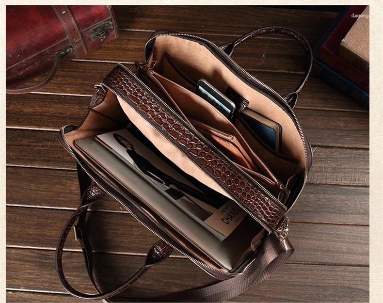 Briefcases Leather Men's Handbag Business Briefcase 14 Laptop Bag Crocodile Pattern Shoulder Large Capacity Tide Brand Travel Bags 5bd9