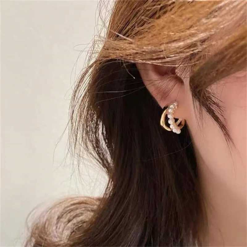 Romantic High Quality Pearl Women Earrings Charm Bella Exquisite Stud Earring Wedding Accessories Pendant Jewelry Fashion GiftX241023