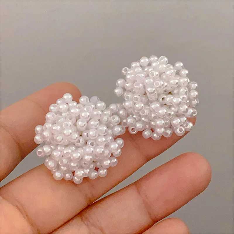 Imitation Baroque Pearl Fireworks Female Stud Earrings Luxury Pearl Earrings Personalized Jewelry Accessories W241023