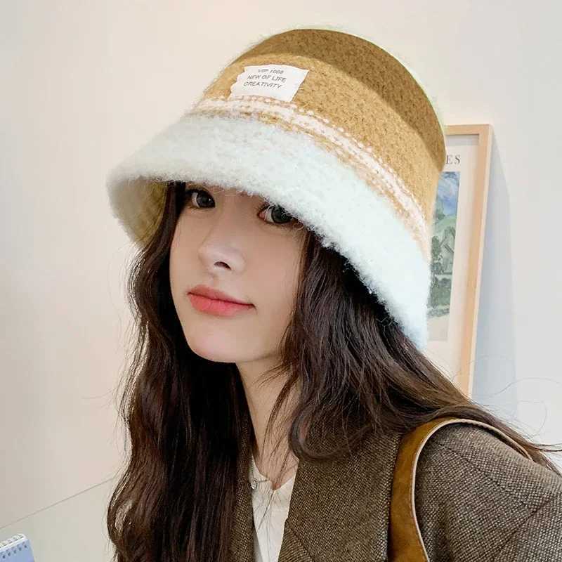 Winter Warm Pot Hat Color Blocking Fishermans Hat Warm Bucket Hat Plush Fem Style Versatile for Daily Use Girl Decoration X241023