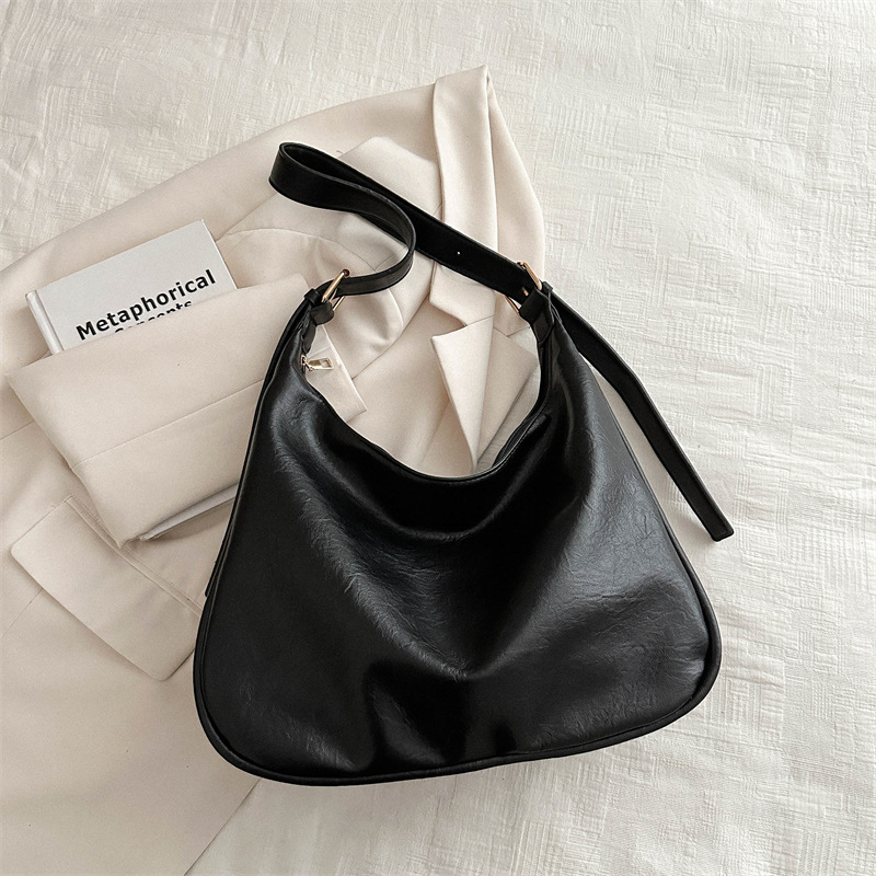 2025 Designer Style New 3 2024 Women's Simple Handheld Casual Fashion Single Shoulder Tote Bag free shipping