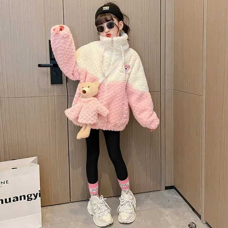 Girls winter coat fashionable sweater warm jacket cute bear bag thick plush coat high-end childrens clothing W241023