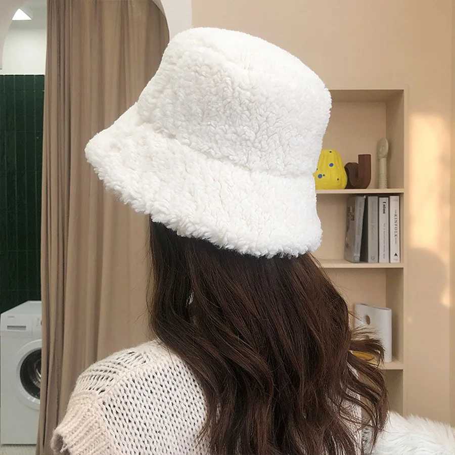 Warm bucket hat solid color autumn winter cashmere outdoor warm Panama hat Harajuku style unisex fisherman hat X241023