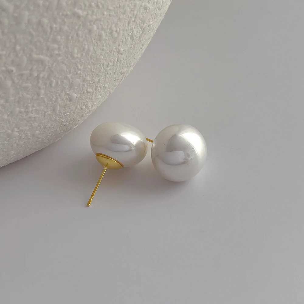 French Retro Elegant Round Grey Pearl Stud Earrings For Women Student Fashion Cute Jewelry Girl Party GiftsX241023