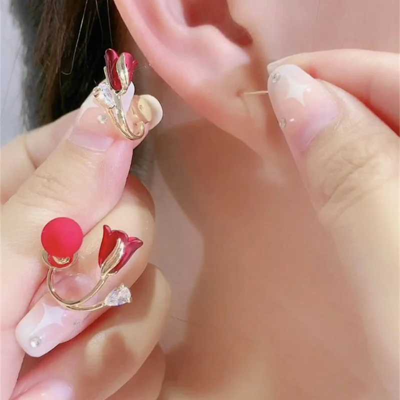 Korean Light Luxury Imitation Pearl Flower Stud Earrings Fashion Crystal Zircon Red Rose Earring Party Christmas Jewelry GiftX241023