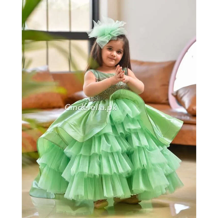 2021 Beaded Lace Wer Girl Dresses Ball Gown Satin Tiers Lilttle Kids Birthday Pageant Weddding Gowns