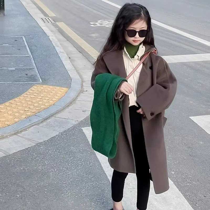 Womens wool coat windproof jacket 2023 classic warm thick winter cotton Par Plus size childrens clothing W241023