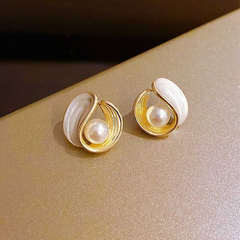 Classic Gold Color Pearl Earrings For Women Korean Zircon Exquisite Fashion Flower Stud Earring Party Christmas Jewelry GiftsX241023