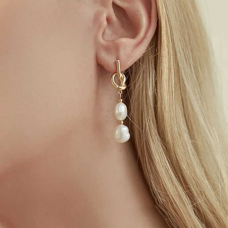 New Retro Punk Baroque Knot Pearl Earrings for Women Irregular Imitation Double Pearl Drop Earrings Jewelry Gifts Wholesale W241023