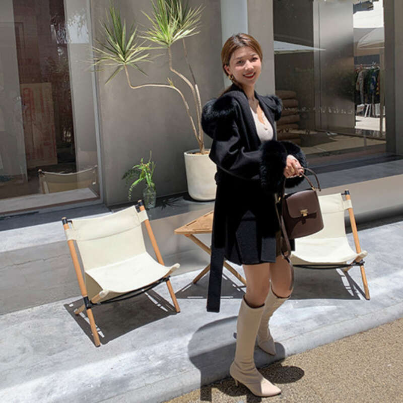 2024 Wool Cashmere Autumn Winter Fox Fur Collar Women's Mid-Length Belt Hooded Woolen Coat New Fashion
