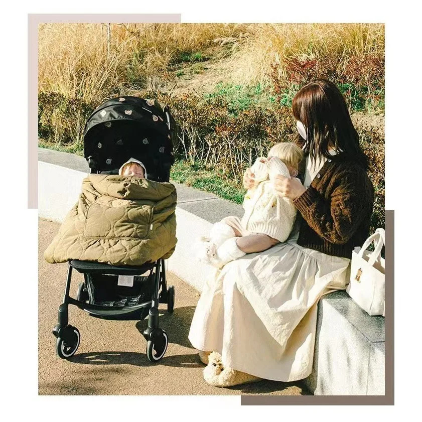 Korean baby hooded cloak windproof stroller blanket thick and warm cartoon bear rabbit 241023CJ