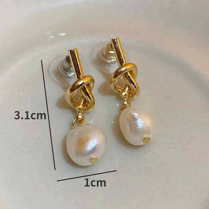 1 pair of ladies knot Pearl French style niche fashion personality light luxury high-grade earringsX241023