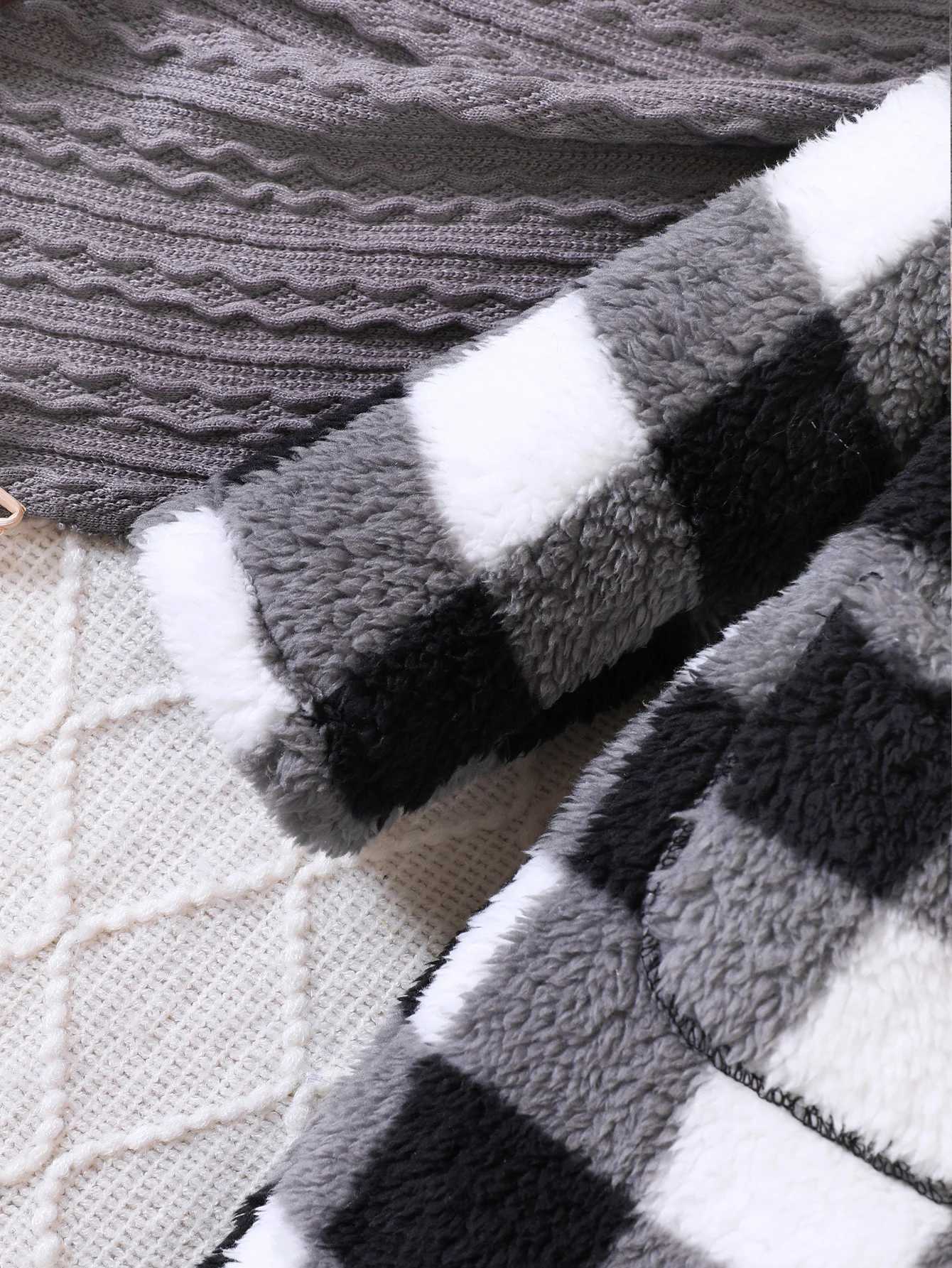 Winter new plush plaid long jacket suitable for small and medium-sized children and girls W241023