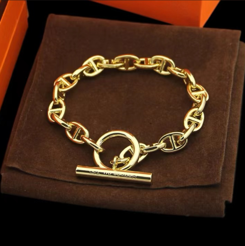 pig nose bracelet designer 3 color gold bracelet OT buckle designer jewelry children's same series charm bracelet stacked multiple chains with diamond bracelet