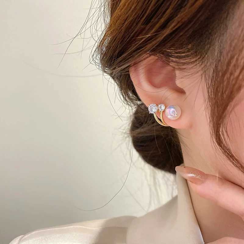 Korean Unique Pearl Crystal Back Double Sided Stud Earrings for Women Jackets Curved Piercing Ear Jewelry Pendientes GiftX241023
