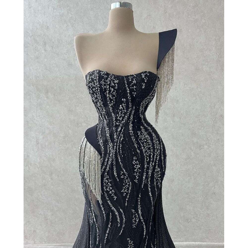 Black Mermaid Evening Bateau Sleeveless Sequins Beaded 3D Lace One Shoulder Tassel Side SlitAppliques Prom Dresses Gowns