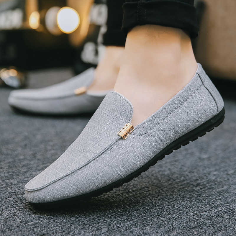 Men Dress Shoes Summer Cloth Shoes Bean Shoes Mens Casual Shoes Korean Edition Trendy One Step Canvas Shoes Mens Shoes 241009