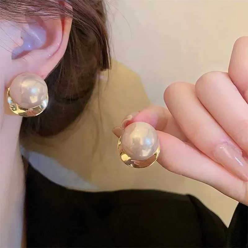 Pink Round Big Imitation Pearl Geometry Fold Disc Stud Earrings for Women Korean Fashion Cute Girl Jewelry AccessoriesX241023