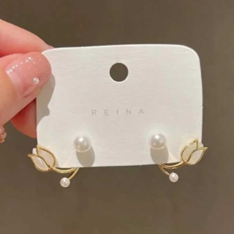 Imitation Pearl Tulip Flower Stud Earrings for Female New Trend Two in One Punk Temperament Jewelry Wholesale Girl GiftX241023